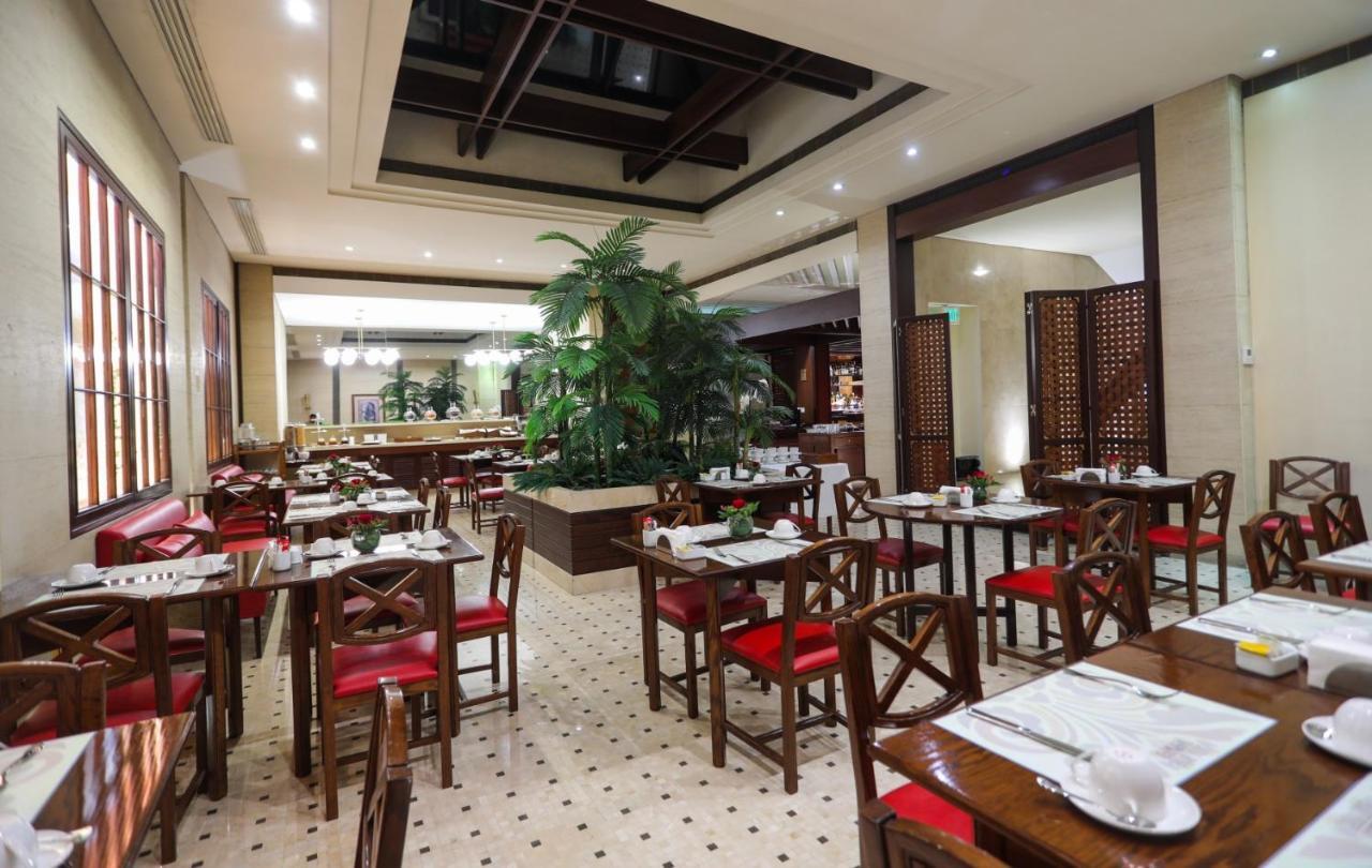 Casa D'or Hotel Beirut Exterior foto